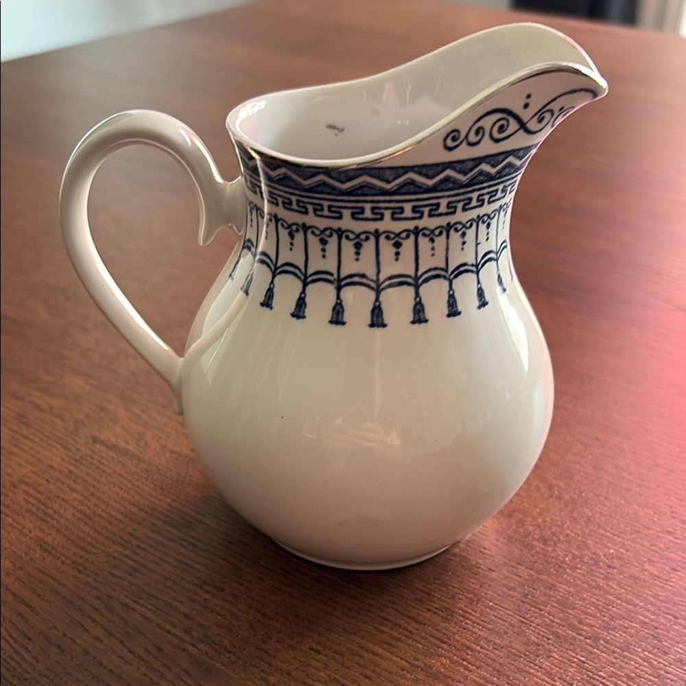 VINTAGE Ridgway Staffordshire "Venetian Blue" creamer jug 12 oz
